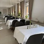 Hotel Stadt-hotel Gbr