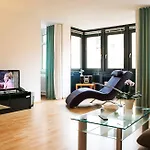 Stadt-hotel Gbr