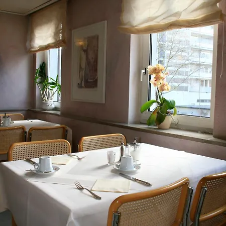 Stadt Hotel